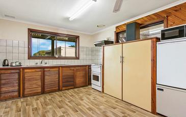 1910 Midland Highway, Corop
