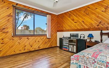 1910 Midland Highway, Corop