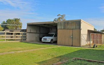 1910 Midland Highway, Corop