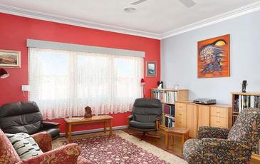 16 Neil Street, Kangaroo Flat