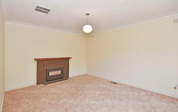 192 High Street, Kangaroo Flat