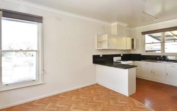 1 Clarence Avenue, Bendigo