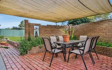 10 Walls Street, Eaglehawk