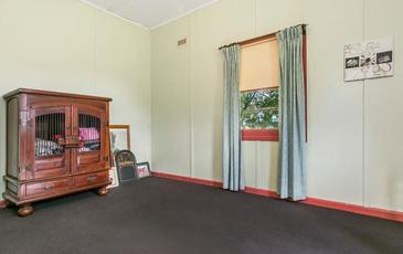 5361 Heathcote-Rochester Road, Rochester