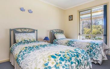 6 Dingee Road, Rochester