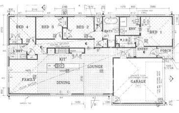 8 Crossley Avenue, Epsom