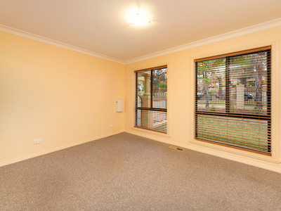 1 / 332 BORELLA ROAD, Albury