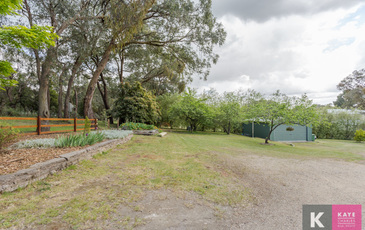 27 Burton Road, Beaconsfield Upper