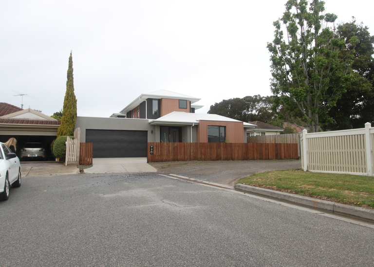 26 Erskine Avenue, Cheltenham