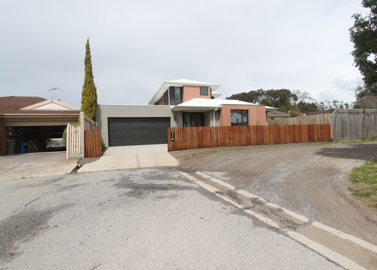 26 Erskine Avenue, Cheltenham