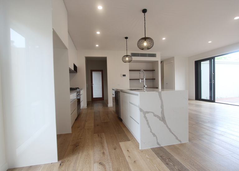26 Erskine Avenue, Cheltenham