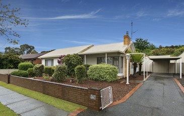 141 Johnstone Street, Castlemaine