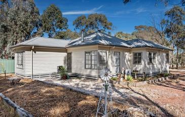 6 Slade Road, Huntly