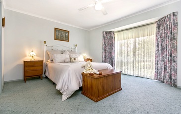 17 Wattle Drive, Heathcote
