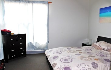 381 High Street, Kangaroo Flat
