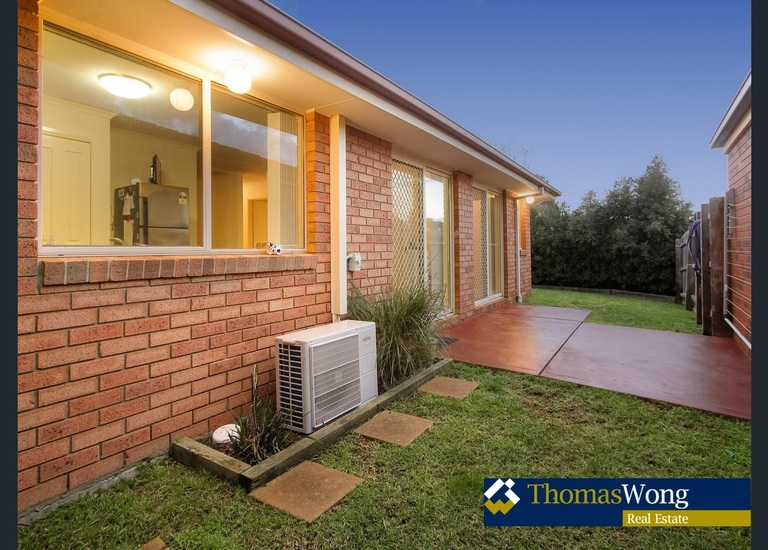 11 Providence Drive, Cranbourne West