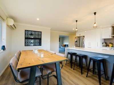 101 PHILLIPS, Wodonga