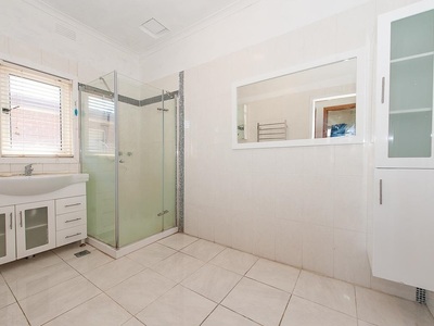 1043 Mate Street, North Albury