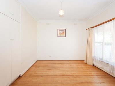 1043 Mate Street, North Albury