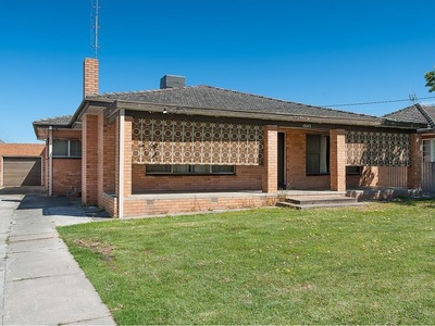 1043 Mate Street, North Albury