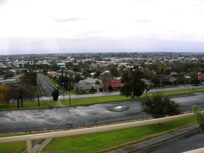 2003 / 3 Lake Terrace West, Mount Gambier