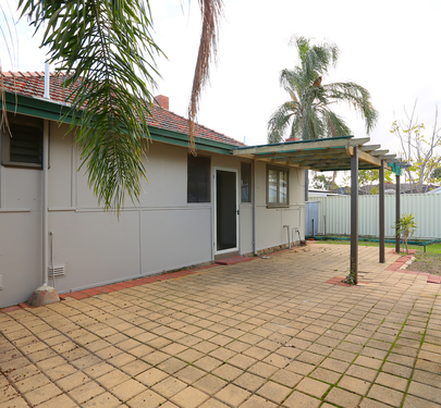 35 Boulder Avenue , Ascot