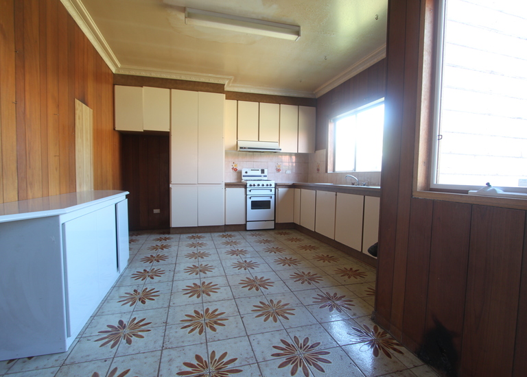 2 Earlstown Road, Oakleigh