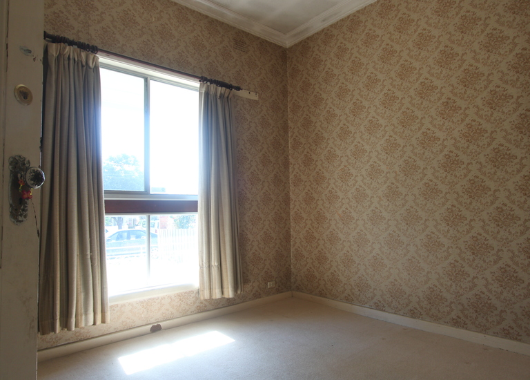 2 Earlstown Road, Oakleigh