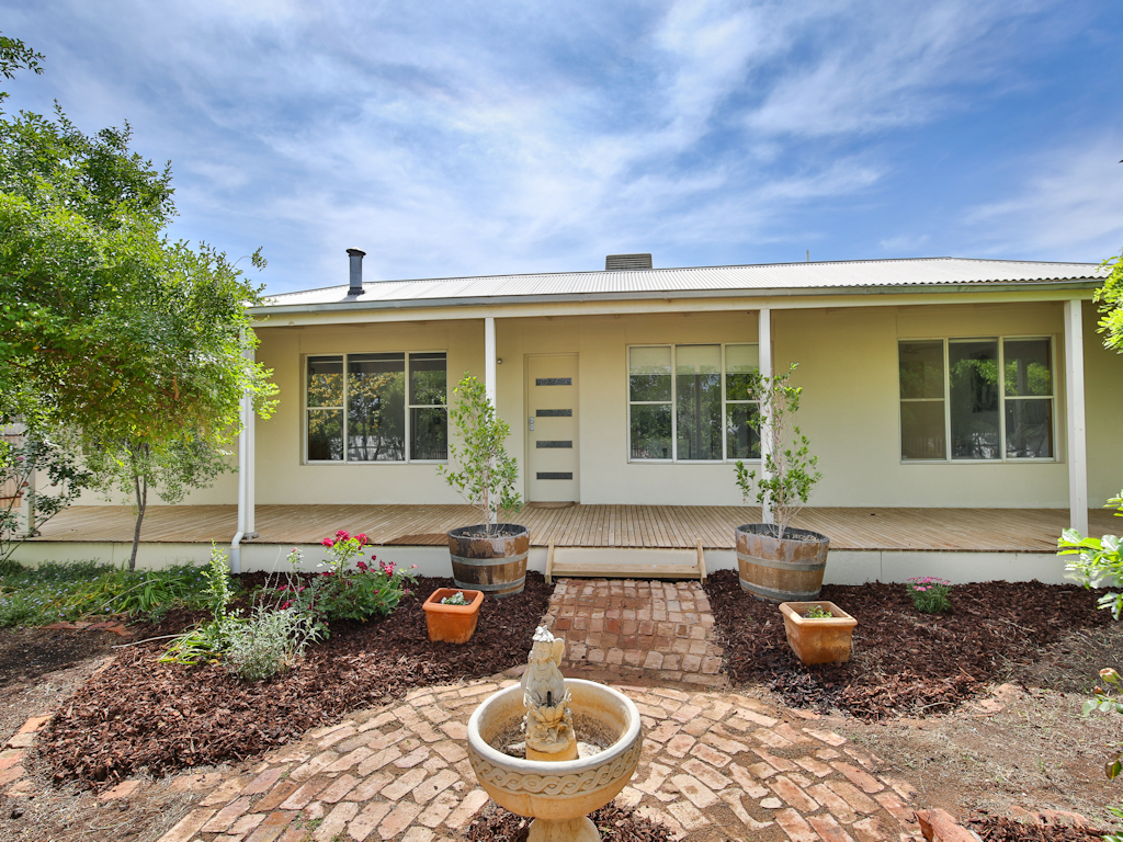 296 Dow Avenue, Cabarita Mildura Property Advisers