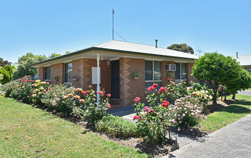 1 / 2 Pittaway Street, Kangaroo Flat