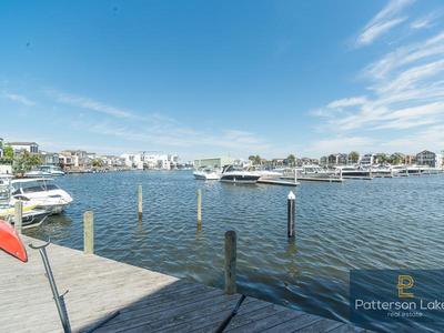 10 Scarborough Drive, Patterson Lakes