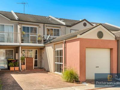 10 Scarborough Drive, Patterson Lakes