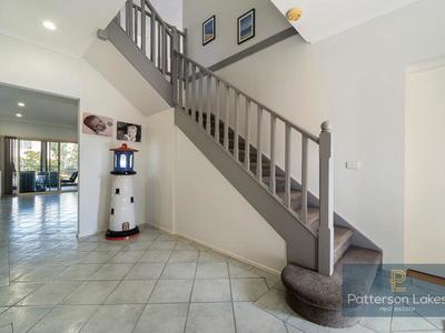 202 McLeod Road, Patterson Lakes