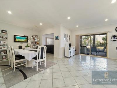 202 McLeod Road, Patterson Lakes