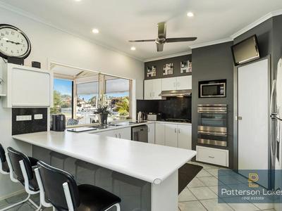 202 McLeod Road, Patterson Lakes