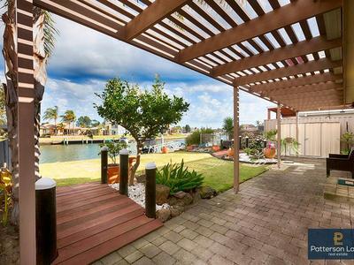 4 Clematis Court, Patterson Lakes