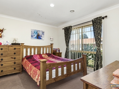 18 / 4 Paydon Way, Hampton Park
