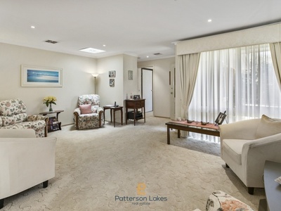2 / 28 Wyong Court, Patterson Lakes