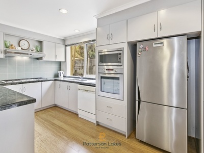 19 The Boulevard, Patterson Lakes