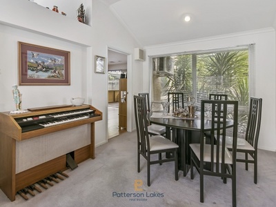 19 The Boulevard, Patterson Lakes