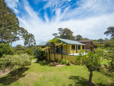 47 Eastaway Avenue, North Narooma