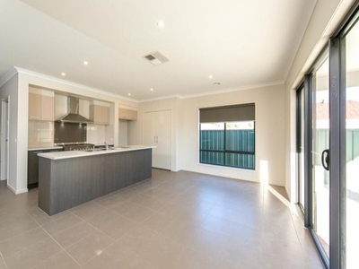 509 Hovell Street, South Albury