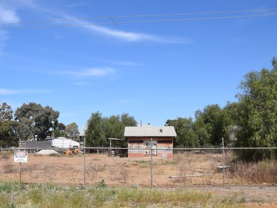 1-3 Salisbury Street, Quambatook