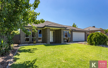 3 Lawrence Close, Pakenham