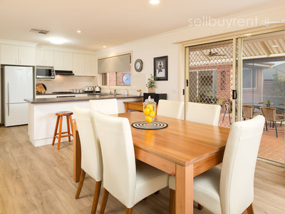 26 AMBROSE CRESCENT, Wodonga