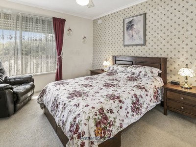 22 College Crescent, Keysborough