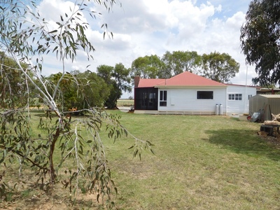 195 Dougan Road, Coomboona