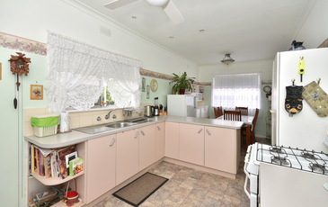 13 Gordon Street, Kangaroo Flat