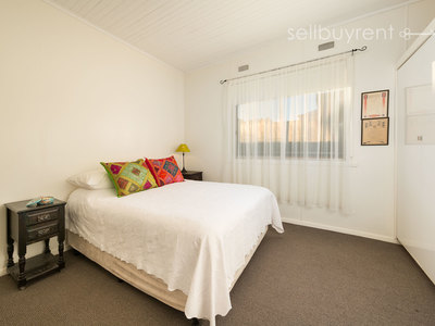 6 WILSON STREET, Wodonga