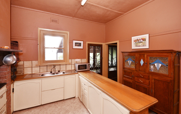 1 Casley Street, Ironbark